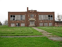 USA - Nilwood IL - Abandoned Nilwood Public School (1927) (10 Apr 2009)